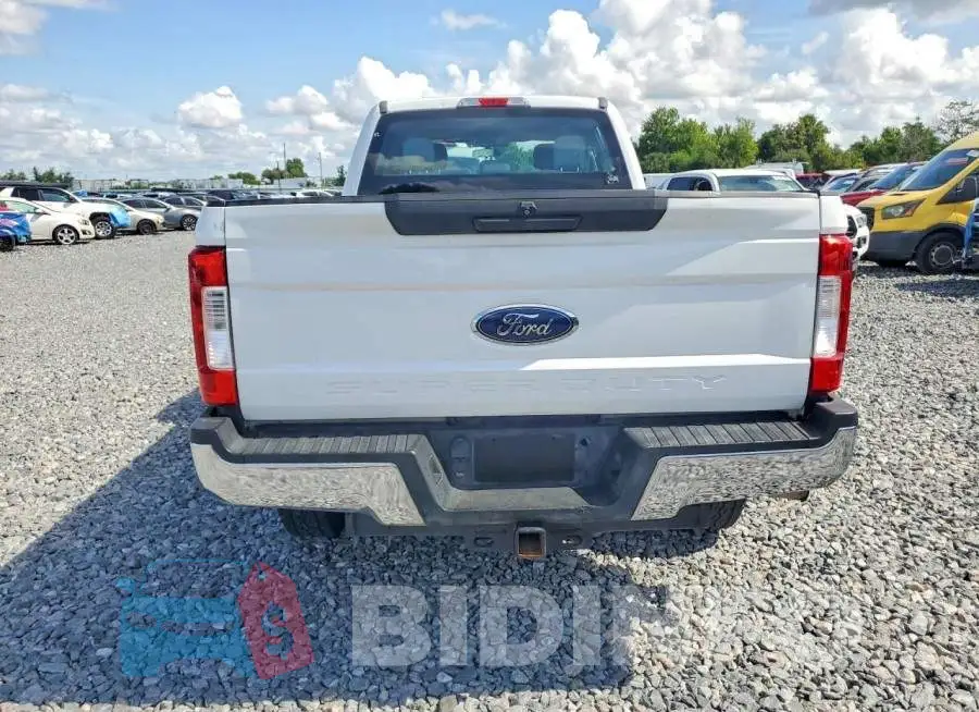 1FT7W2BT6JEC78082 Photo# 6