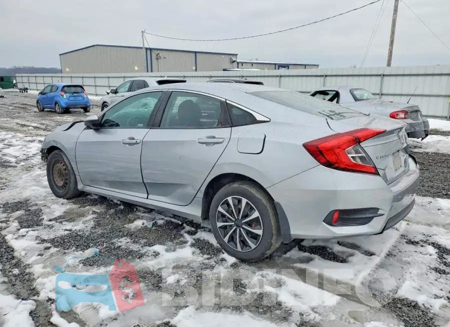 19XFC2F58HE042774 Photo# 2