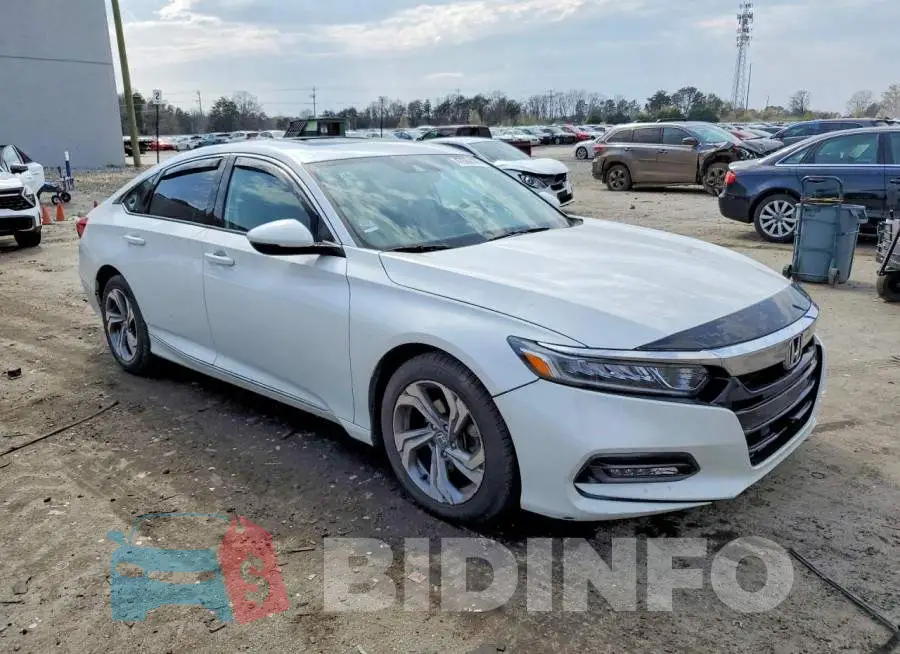 1HGCV1F59JA126622 Photo# 4