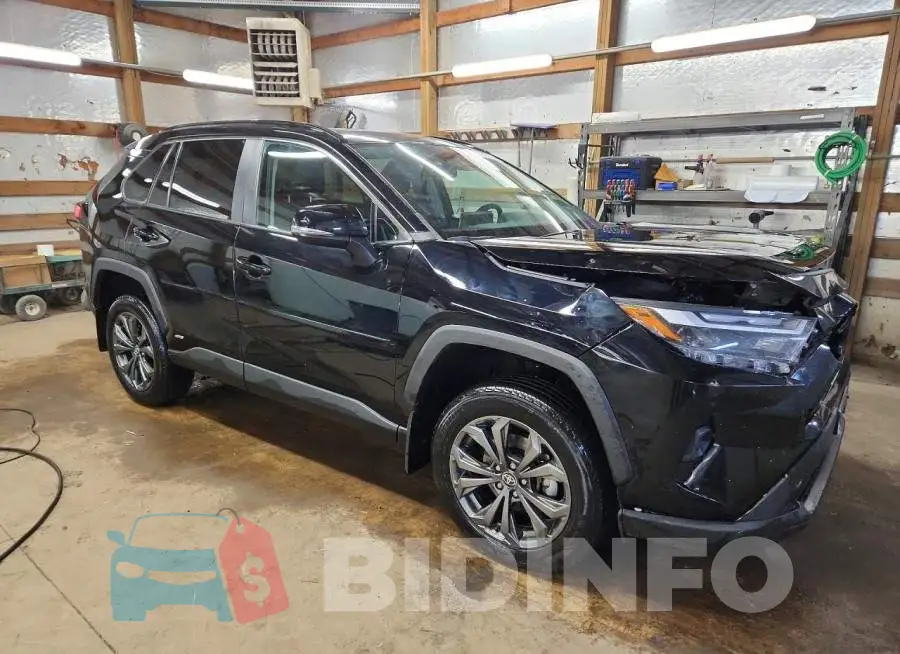 4T3B6RFV6PU122317 Photo# 4