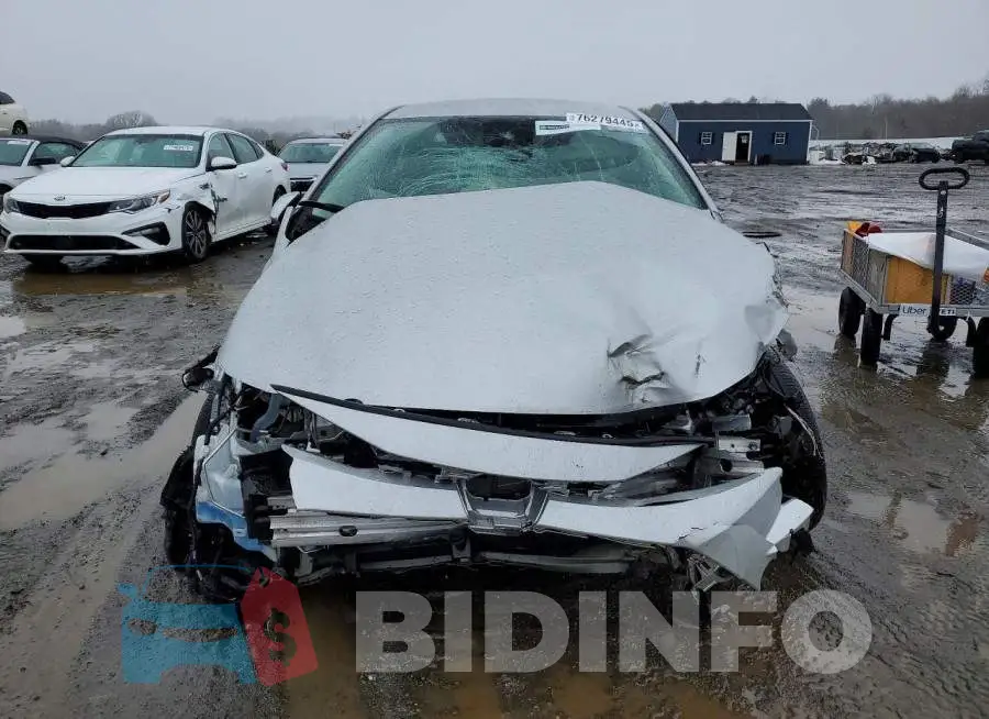 5YFB4MDE7RP165718 Photo# 5
