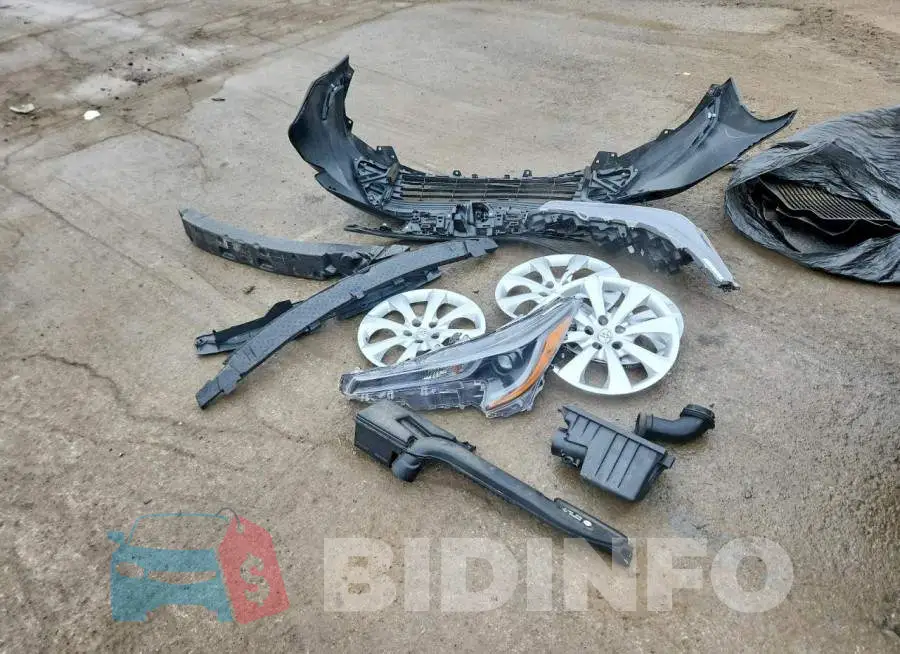 5YFB4MDE8RP151990 Photo# 12