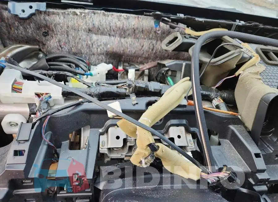 JTMJJREV5HD123193 Photo# 9