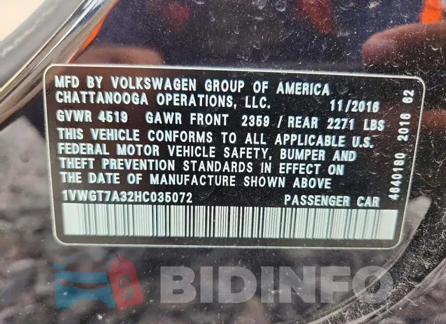 1VWGT7A32HC035072 Photo# 12