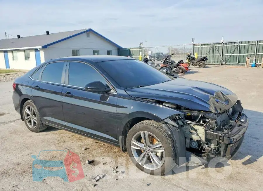 3VW7M7BU3RM065766 Photo# 4