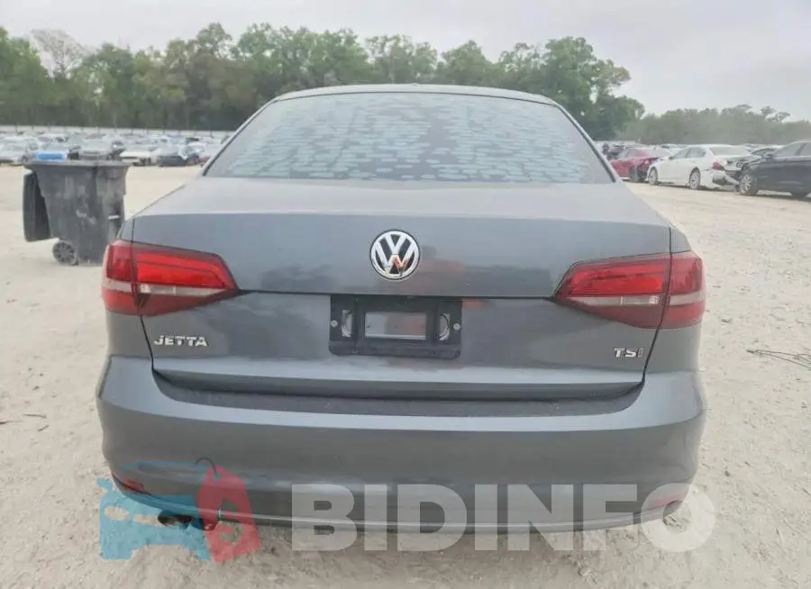 3VWDB7AJ3JM222989 Photo# 6