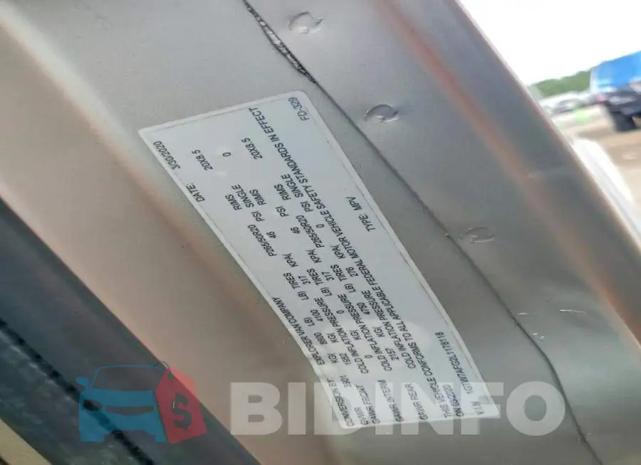 1GTW7AFG2L1178118 Photo# 13