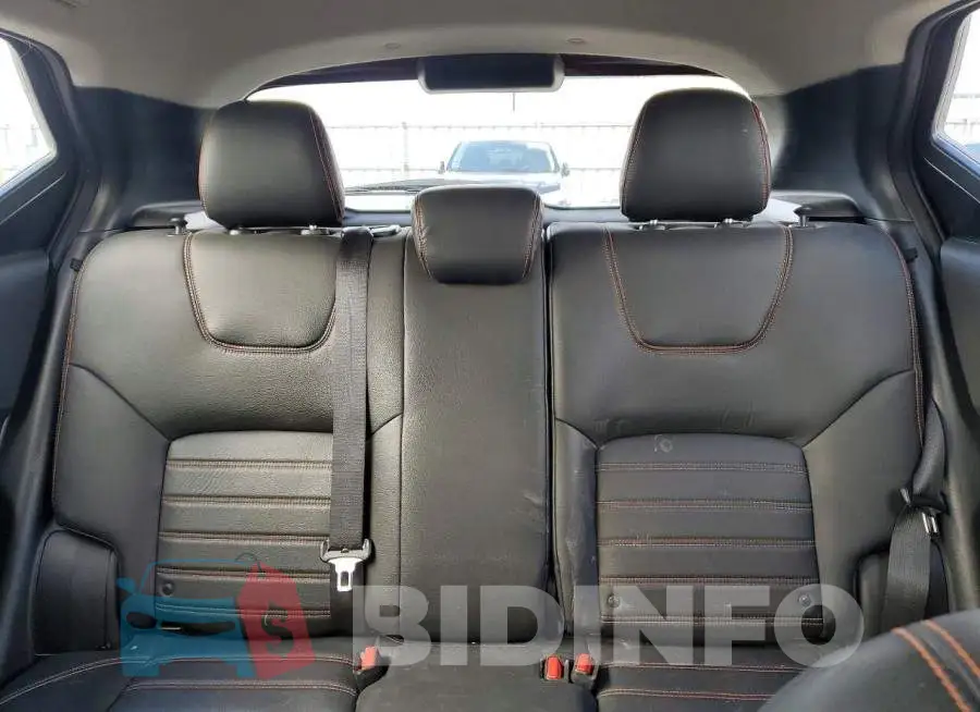 3N1CP5CU5JL518097 Photo# 10