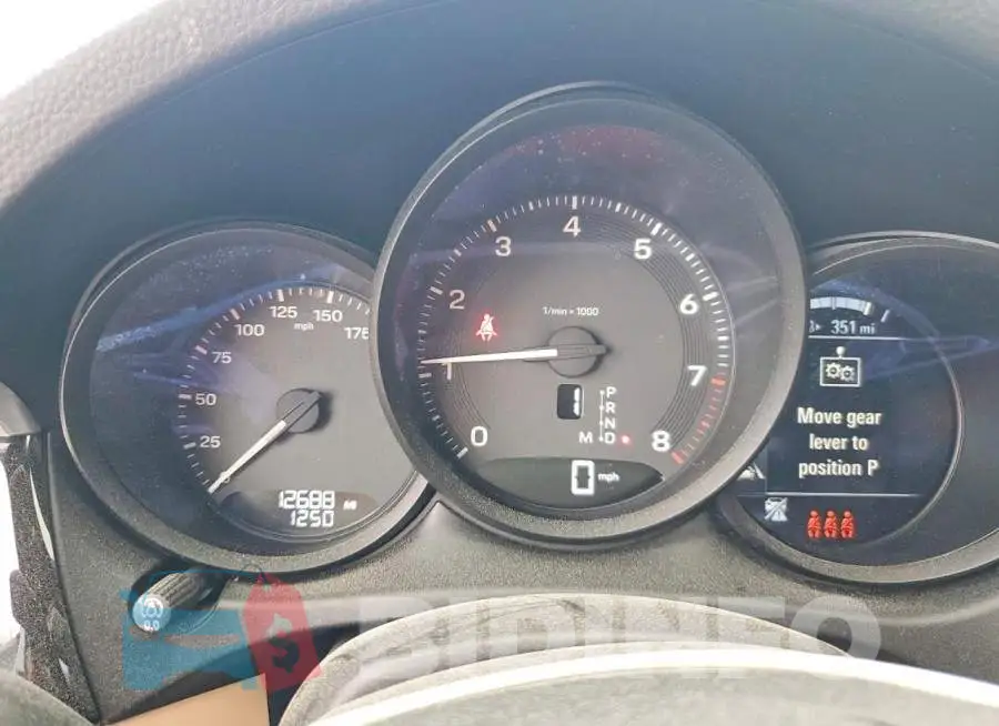 WP1AA2A53RLB10316 Photo# 9