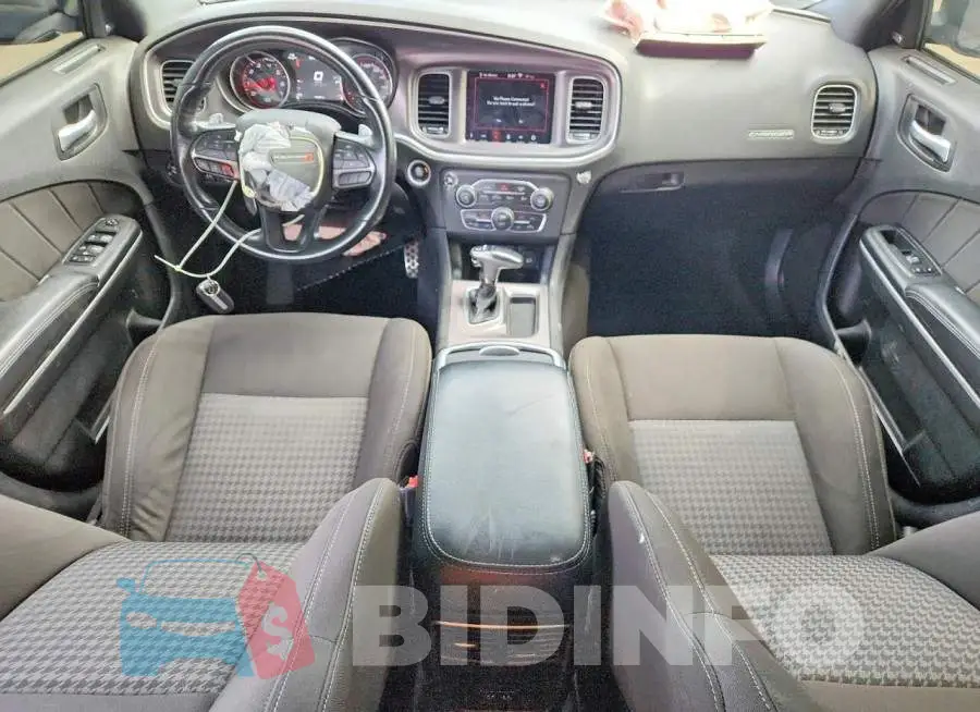 2C3CDXCT5LH131283 Photo# 8