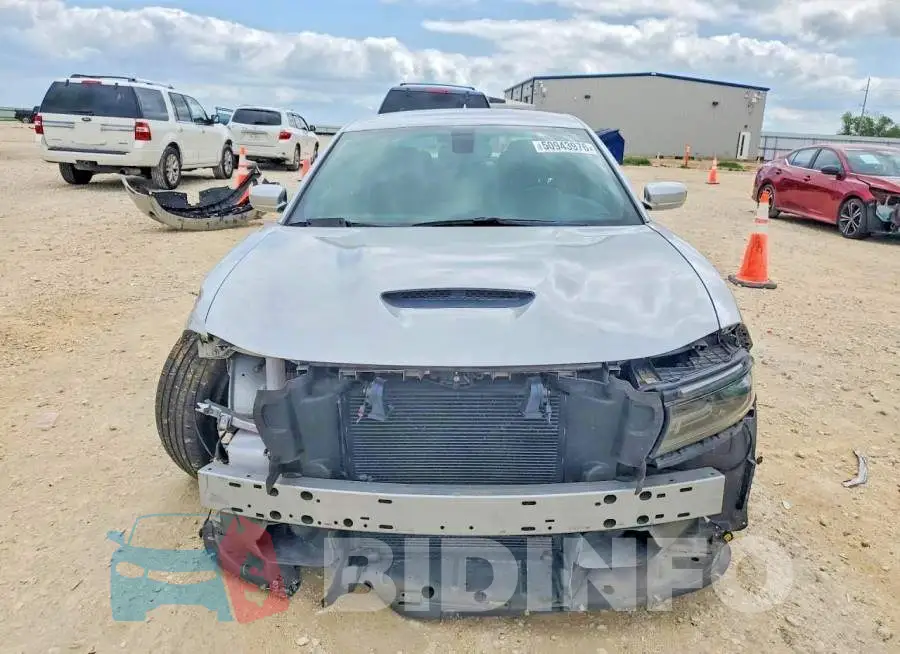 2C3CDXCT7MH642348 Photo# 5