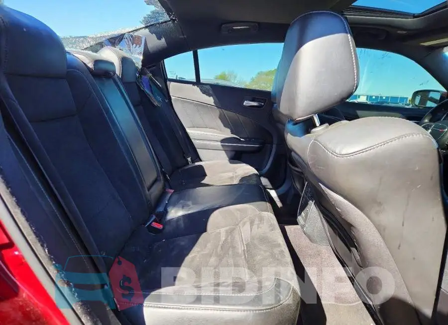 2C3CDXCTXJH341276 Photo# 10