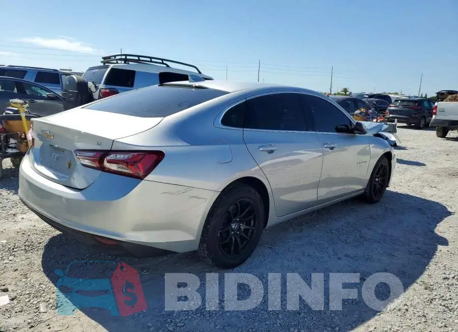 1G1ZD5ST5NF122561 Photo# 3
