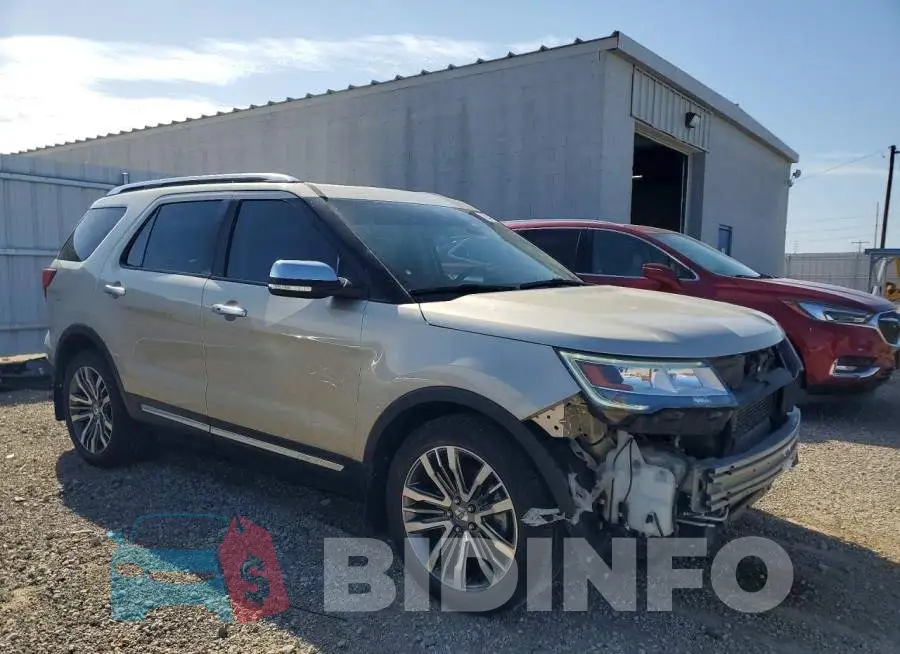 1FM5K8HT6HGC09612 Photo# 4