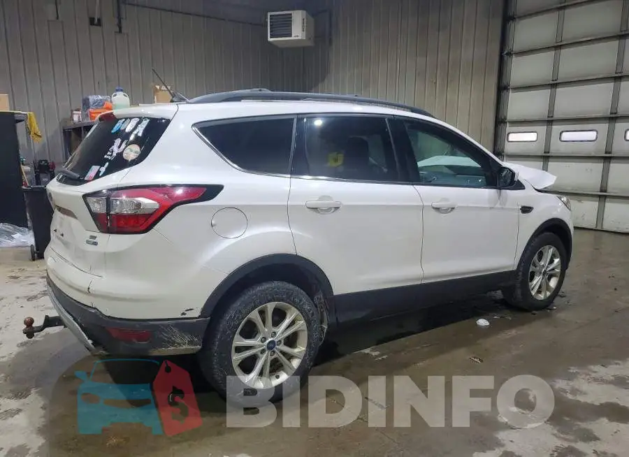 1FMCU9GD2JUA77604 Photo# 3