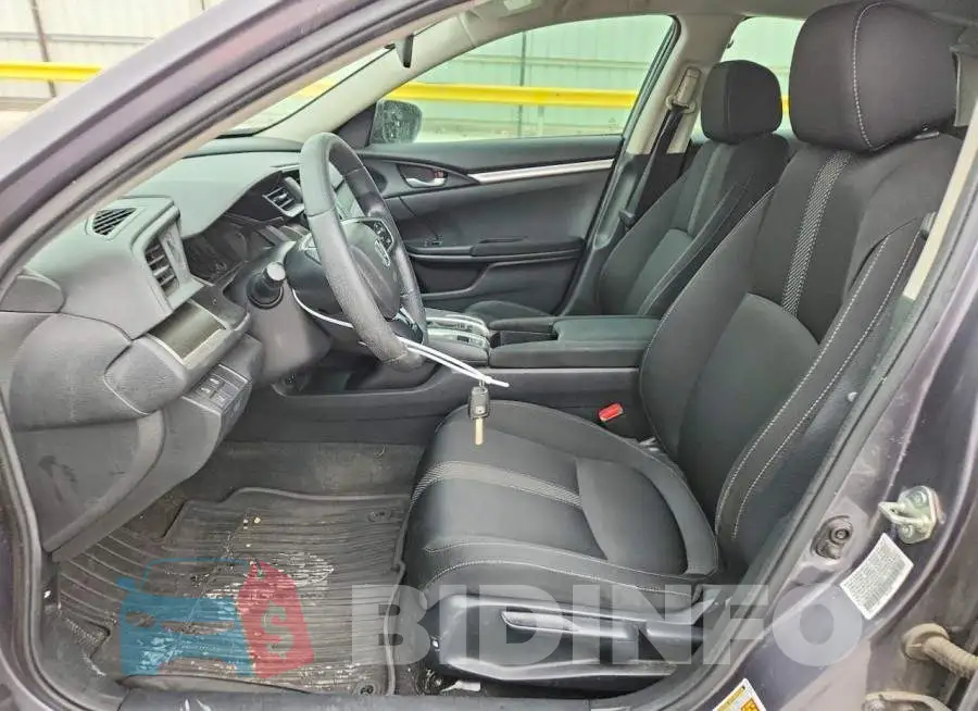 19XFC2F66LE002372 Photo# 7