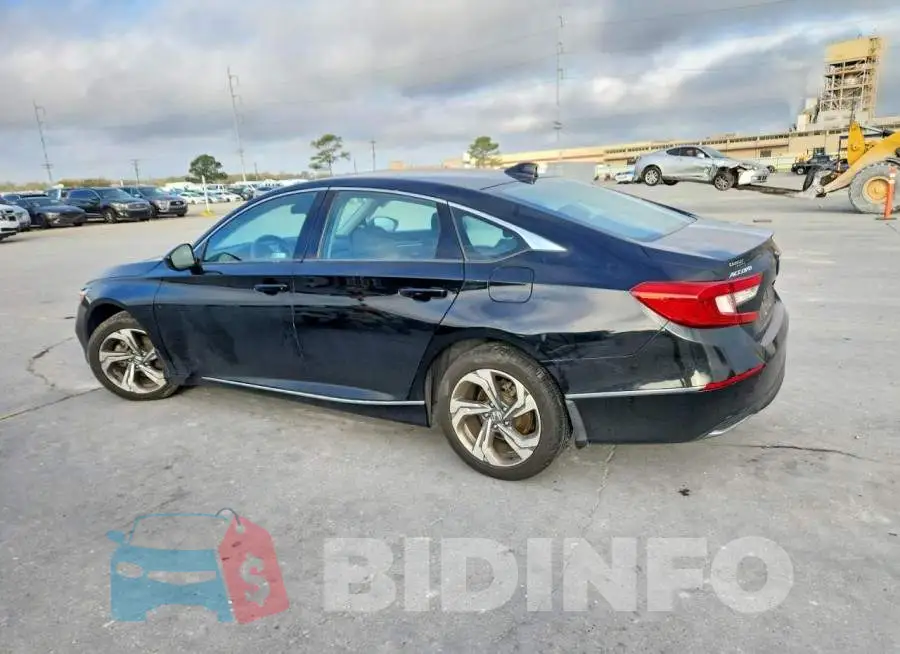 1HGCV1F48LA135483 Photo# 2