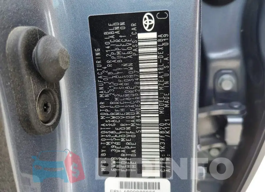 5YFB4MDE9RP228477 Photo# 13