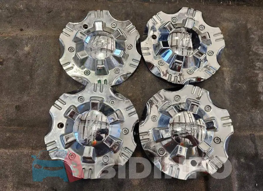 3GTU2PEC7HG409417 Photo# 12