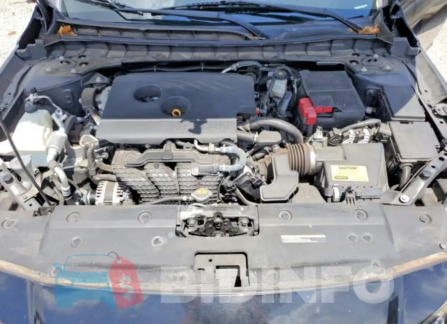 1N4BL4CV1KC247081 Photo# 11