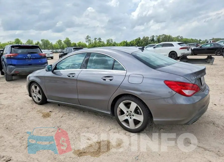WDDSJ4EB1JN583213 Photo# 2