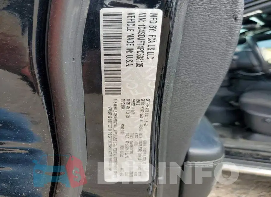 1C4SDJFT4PC638135 Photo# 13
