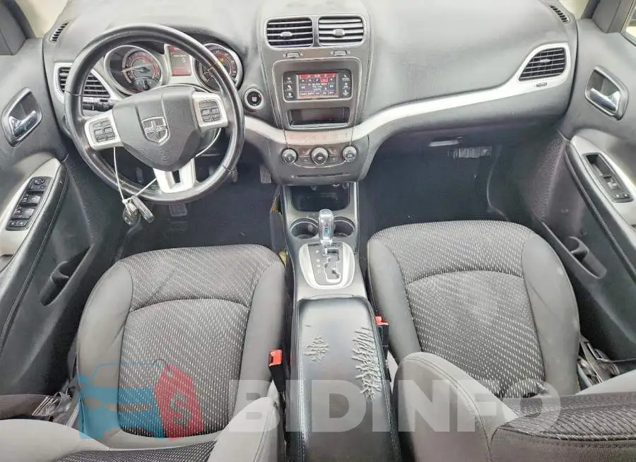 3C4PDCAB3JT498073 Photo# 8