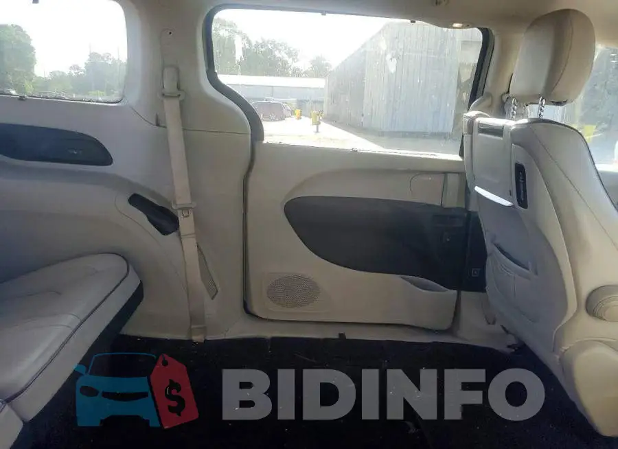 2C4RC1GG4HR657571 Photo# 11