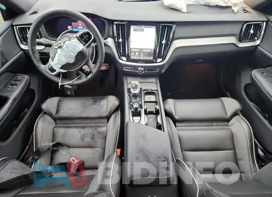 7JRL12FH6RG285747 Photo# 8