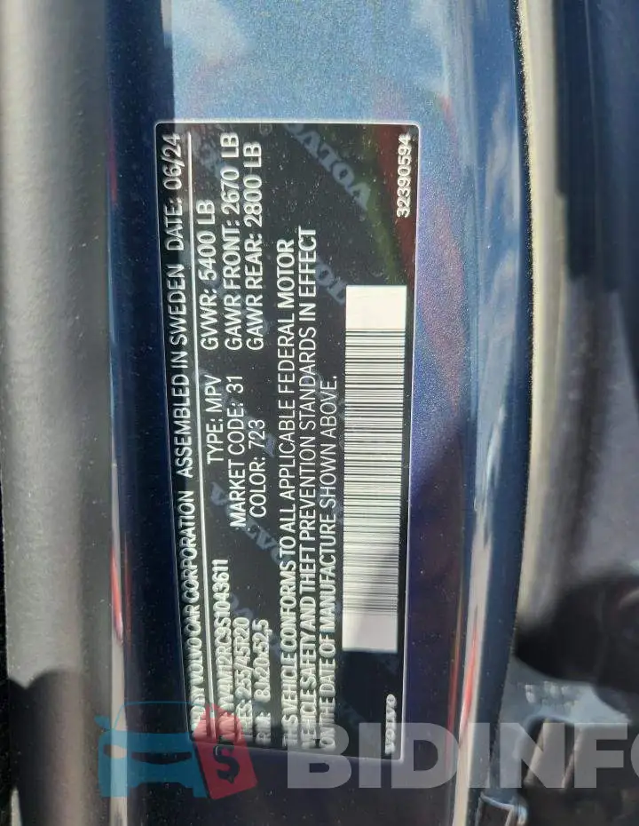 YV4M12RC9S1043611 Photo# 13