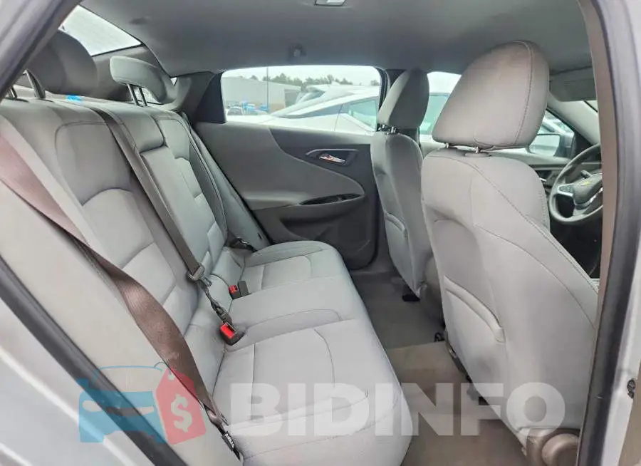1G1ZB5ST5JF158816 Photo# 10