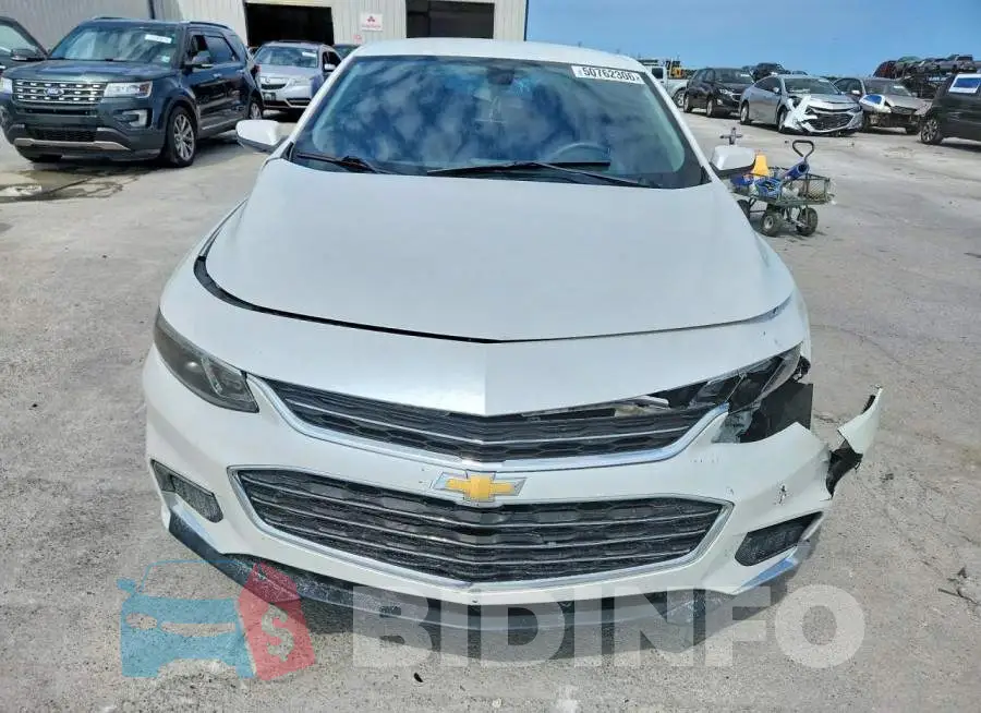 1G1ZD5ST2JF143040 Photo# 5