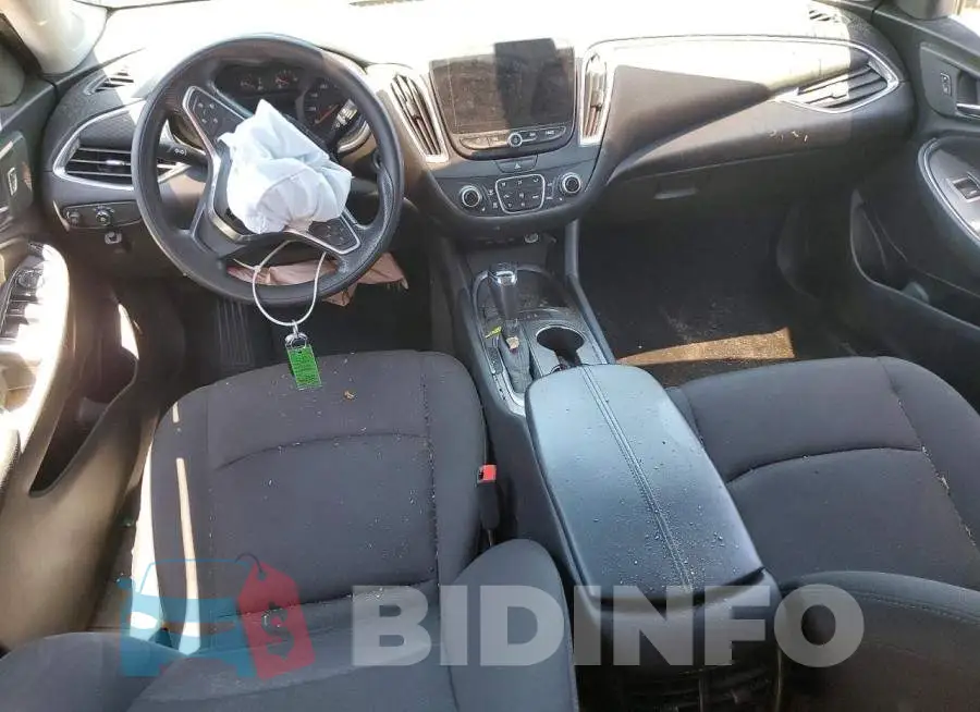 1G1ZD5ST3KF134994 Photo# 8