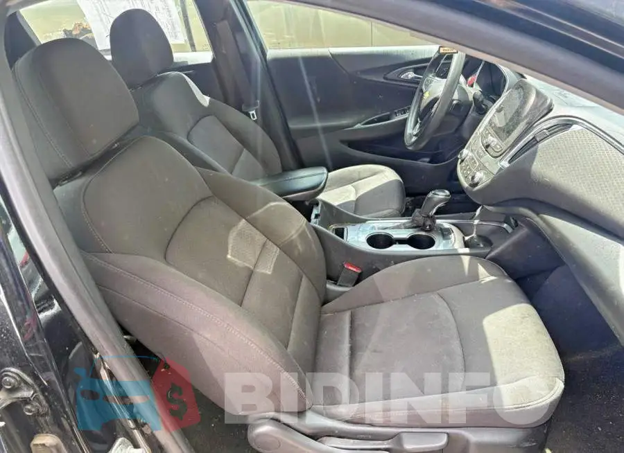 1G1ZD5ST3LF108283 Photo# 5