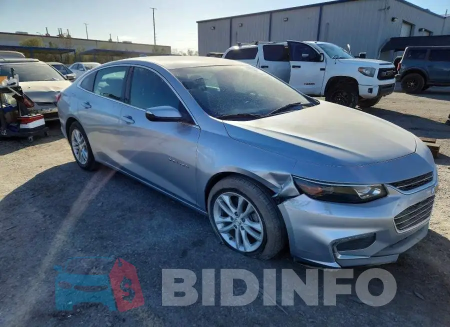 1G1ZD5ST6JF121686 Photo# 4