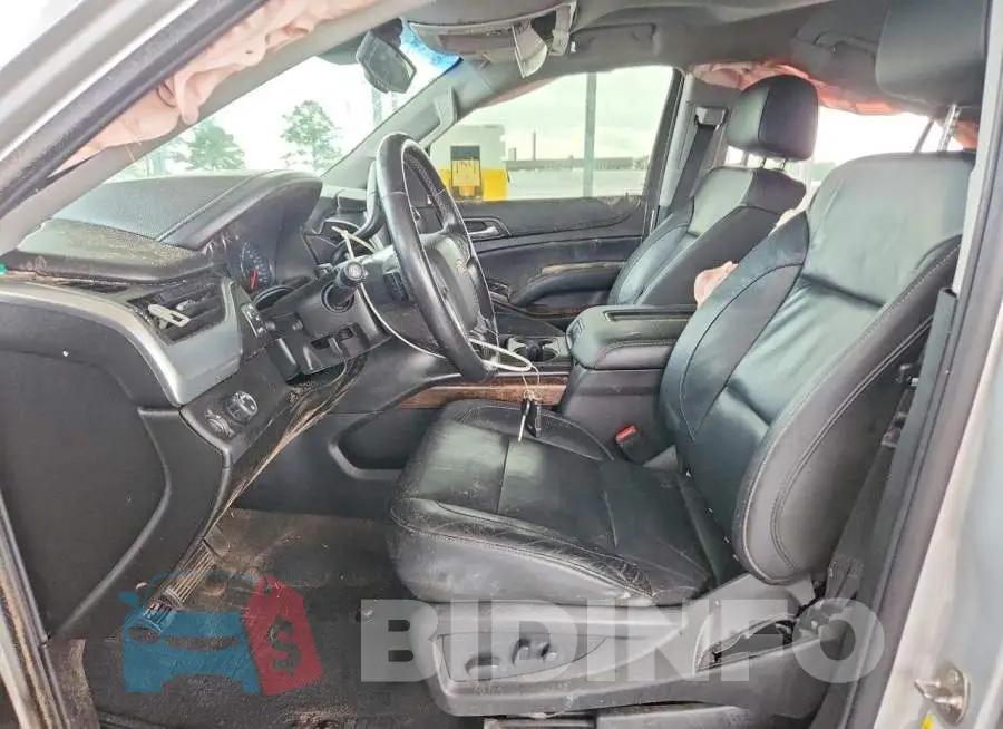 1GNSCBKC8KR207518 Photo# 7
