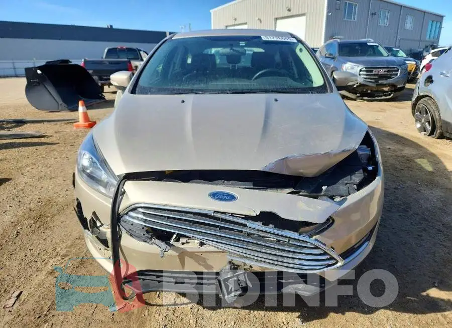 1FADP3N26JL247683 Photo# 5