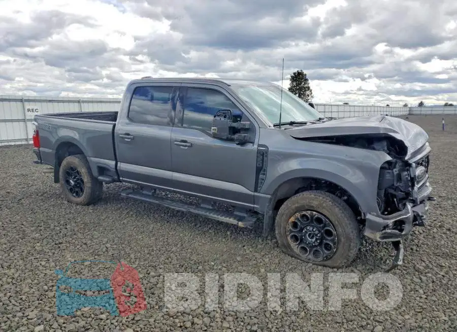 1FT8W3BN0SED81513 Photo# 4