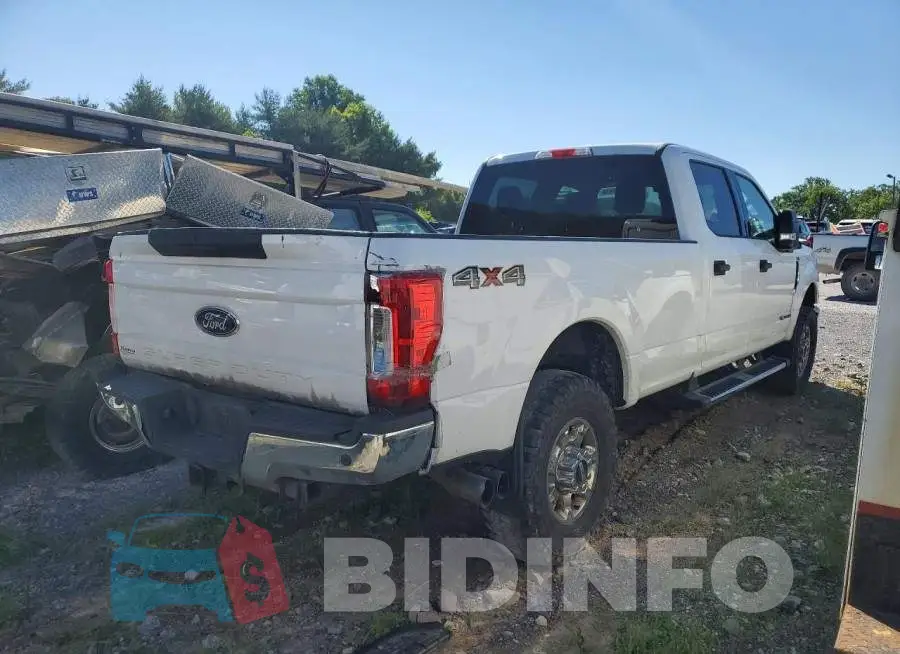 1FT8W3BT1JEB25152 Photo# 3