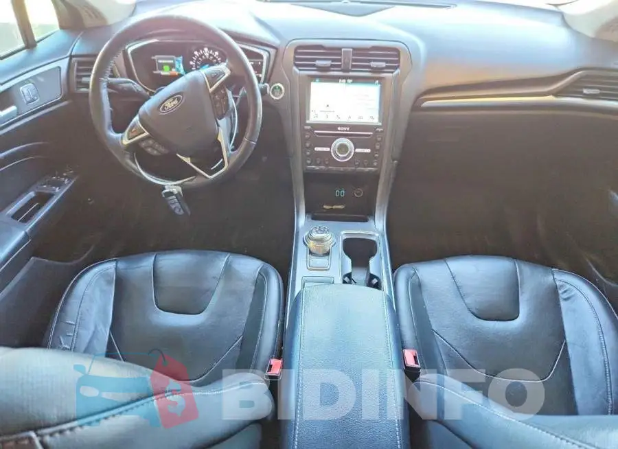 3FA6P0RUXKR106931 Photo# 8