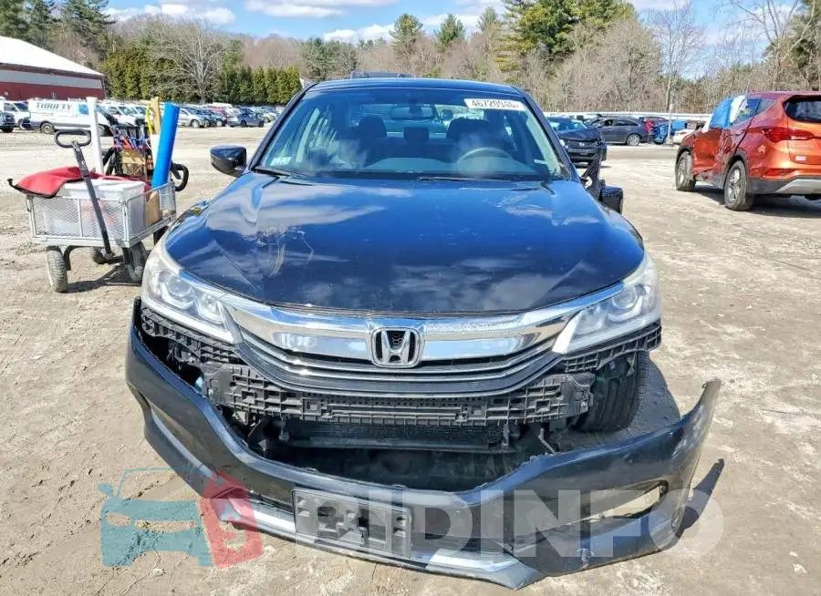 1HGCR2F33HA183109 Photo# 5