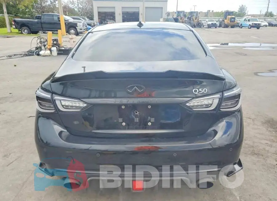 JN1EV7BPXMM700118 Photo# 6