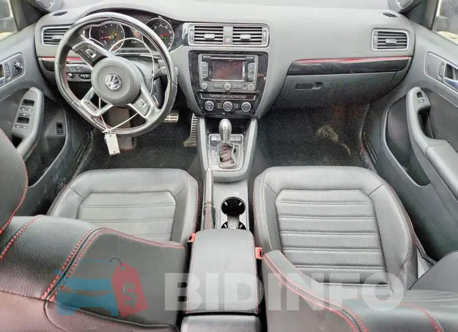 3VW4T7AJ0HM272370 Photo# 8