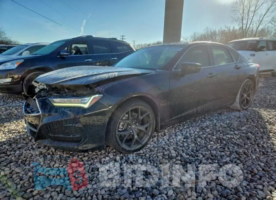 19UUB6F43MA006949 Photo# 1