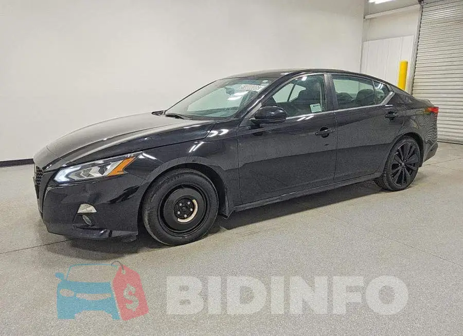 1N4BL4CV4NN315043 Photo# 1