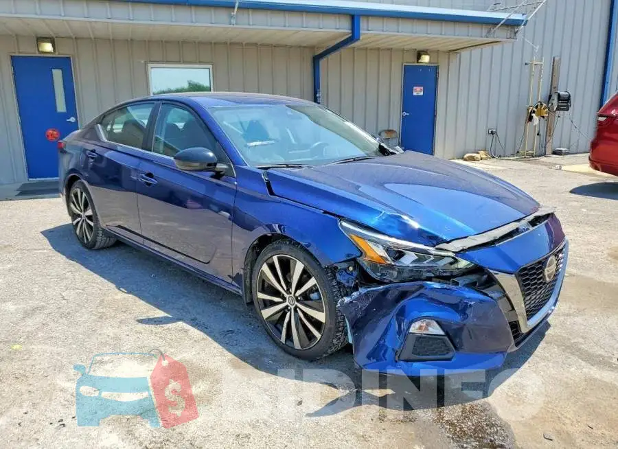 1N4BL4CV5LC229040 Photo# 4