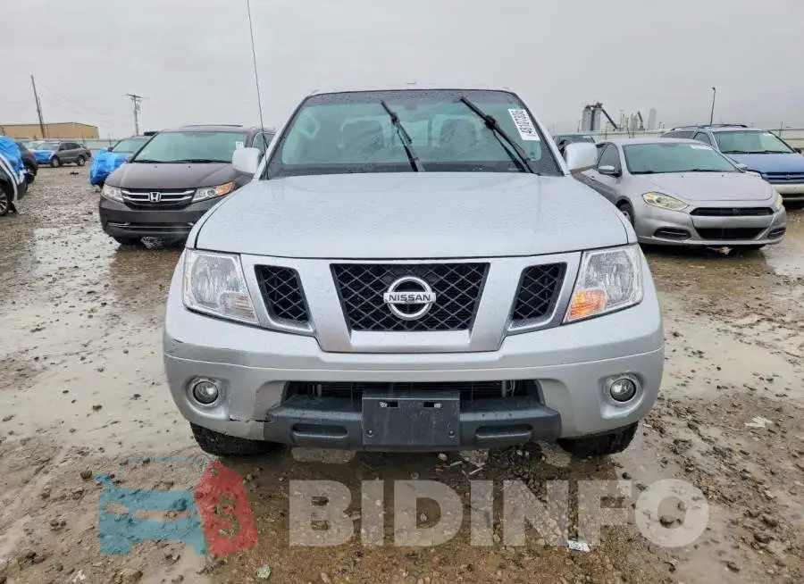 1N6AD0EV6JN760187 Photo# 5