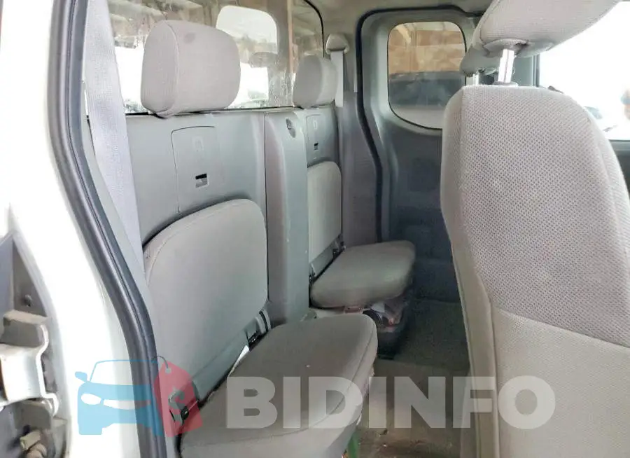 1N6BD0CT7HN717039 Photo# 10