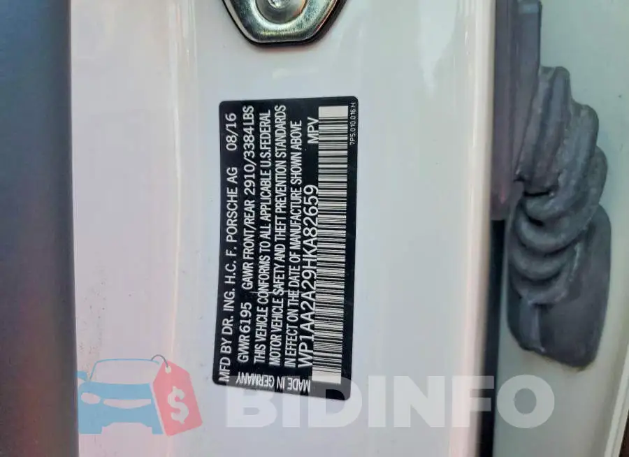 WP1AA2A29HKA82659 Photo# 14