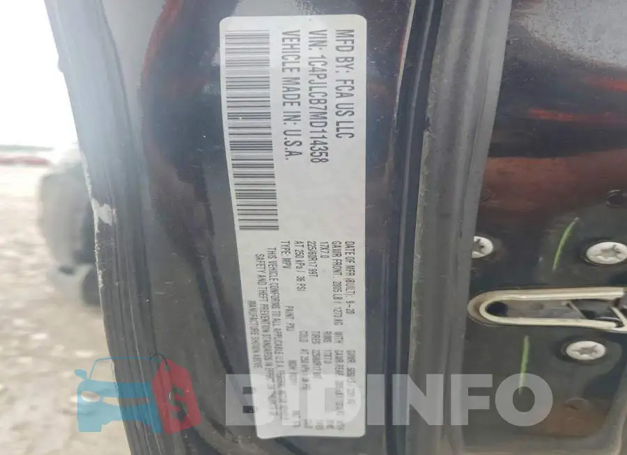 1C4PJLCB7MD114358 Photo# 12